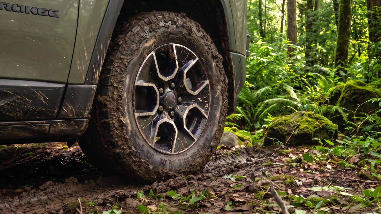 2027 Jeep Cherokee Trailhawk wheel and all-terrain tire