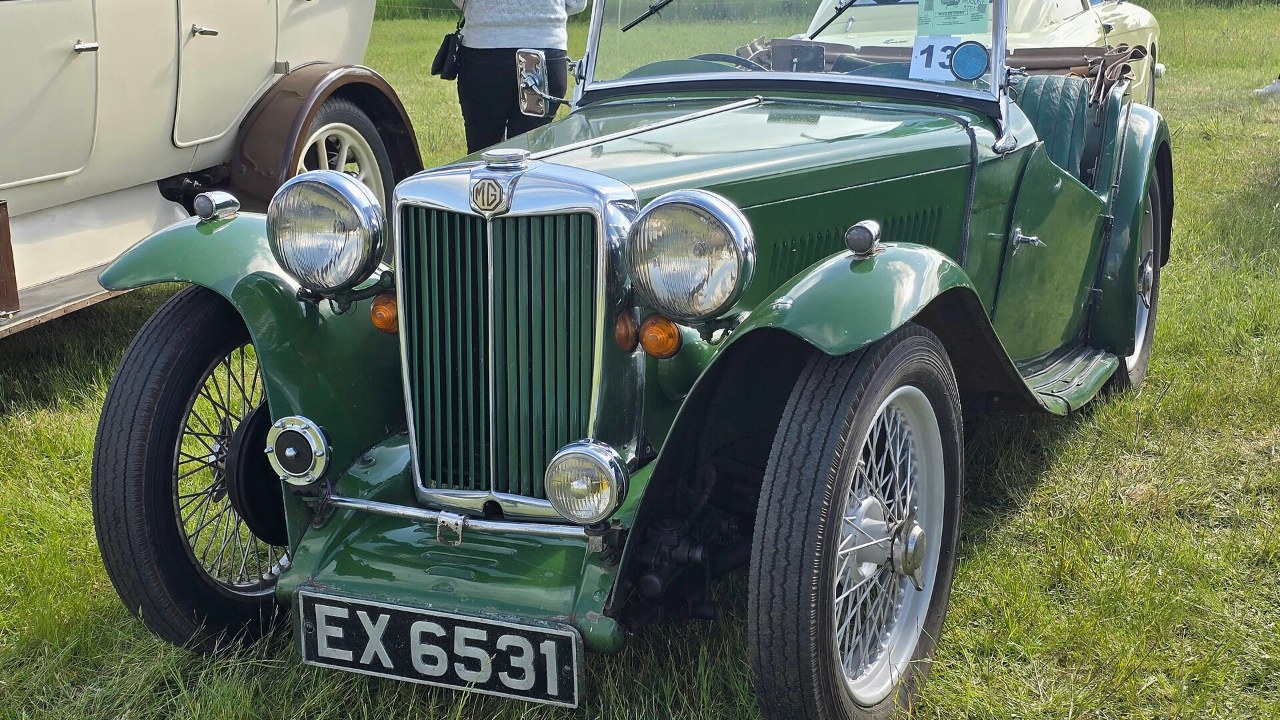 1949 MG TC