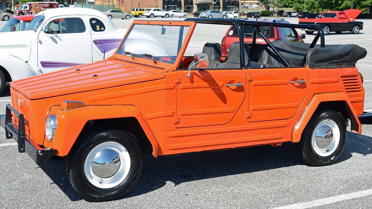 Volkswagen Thing (Type 181) in orange