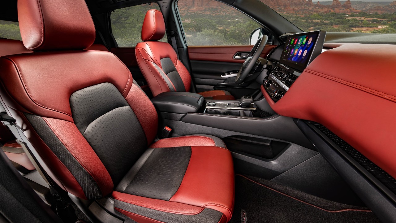 The two-tone burgundy front seats of the 2027 Nissan Pathfinder Special Edition