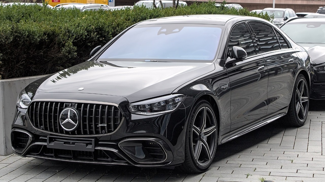 A Mercedes-AMG S 63, one of the models in the S-Class brake hose recall