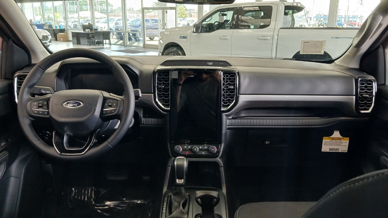 Ford recalls 11,405 2026 Rangers whose 10.1-inch screen can go black, taking the backup camera with it