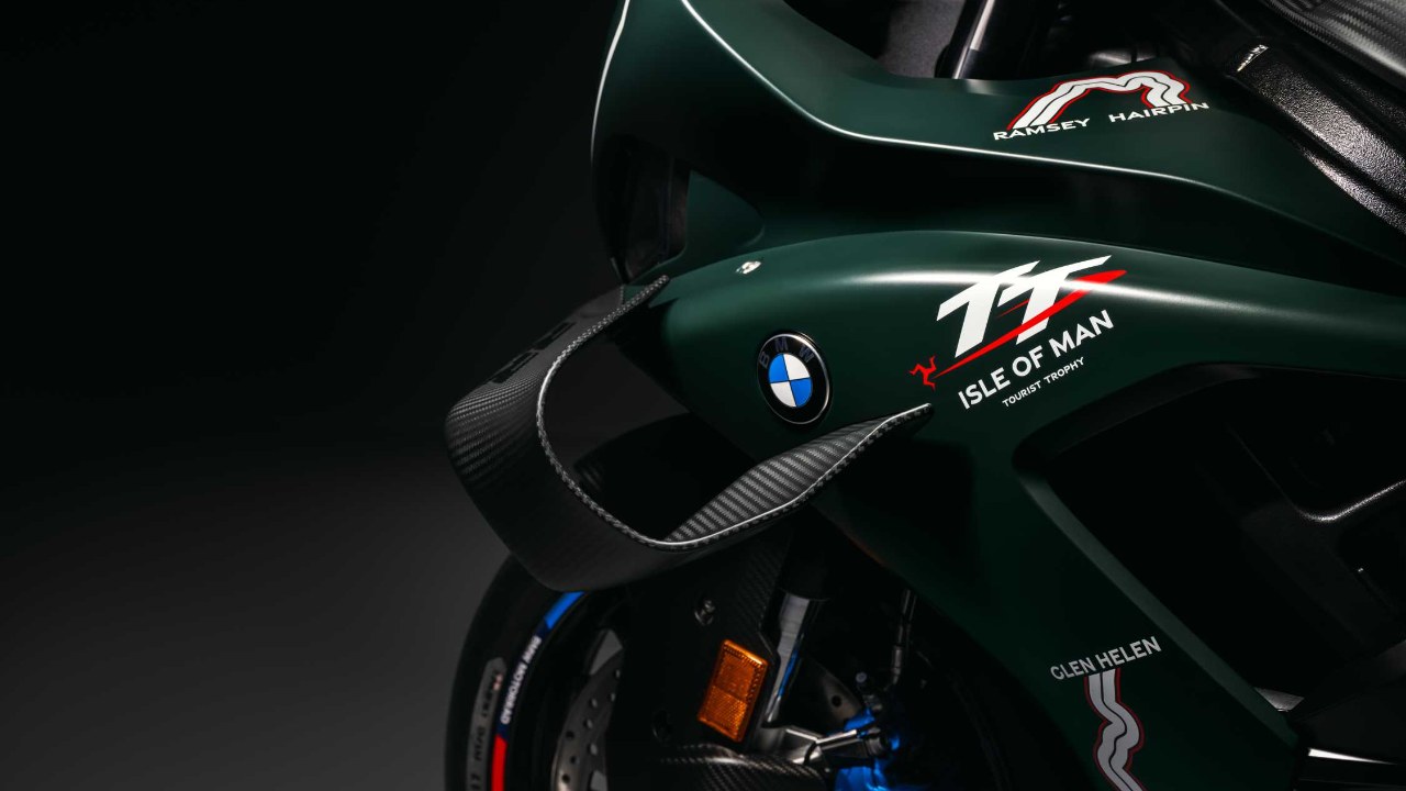 British Racing Green Matte bodywork on the BMW M 1000 RR Isle of Man TT edition