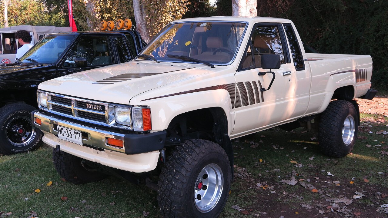 1988 Toyota SR5 Xtracab