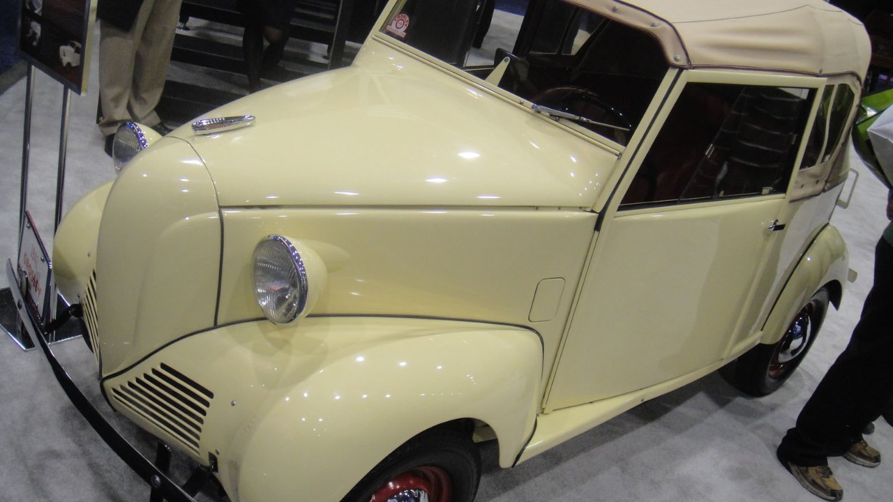 1939 Crosley convertible coupe