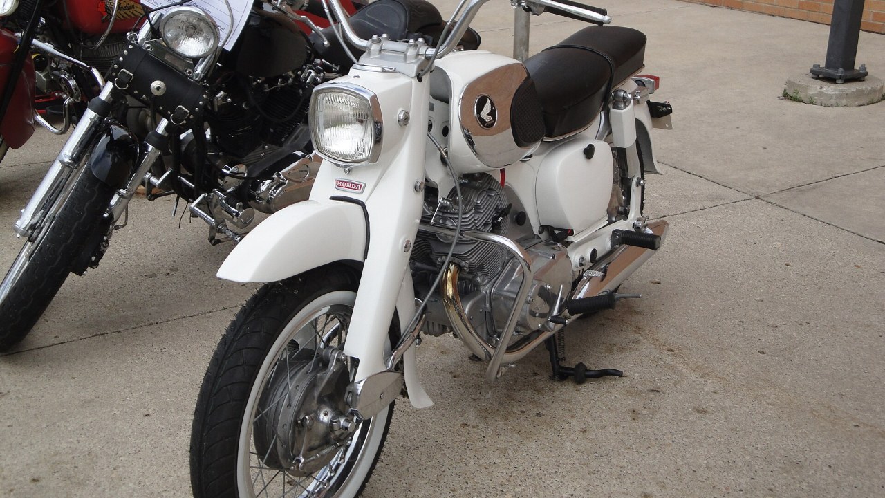 1964 Honda Dream CA77