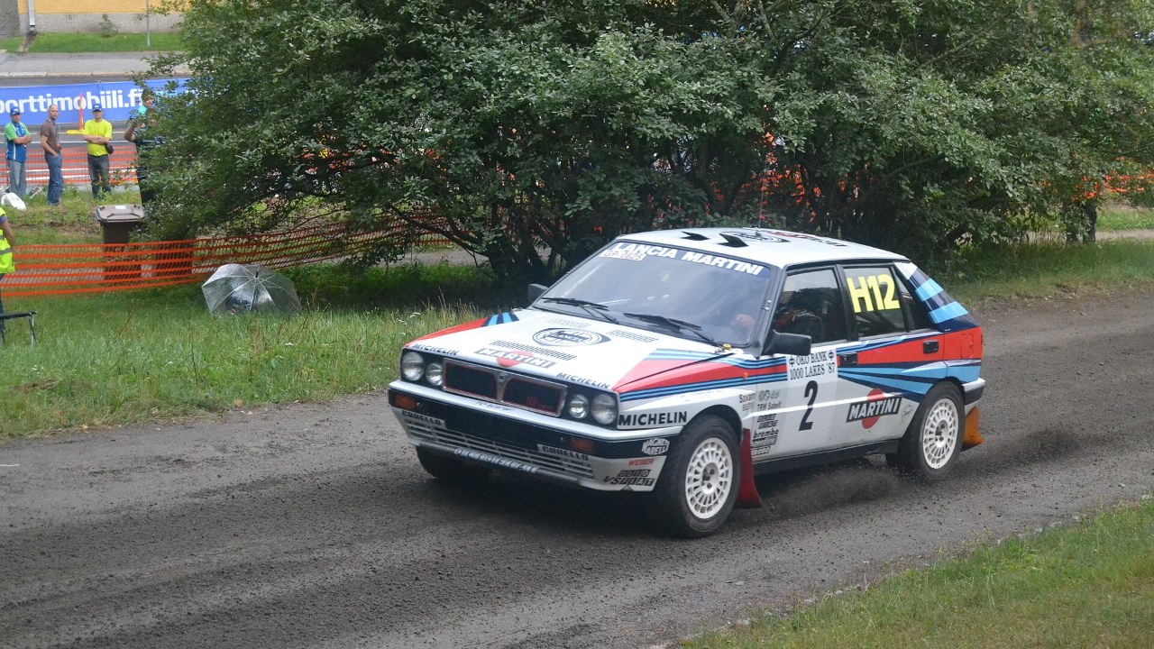 Lancia Delta HF 4WD rally car
