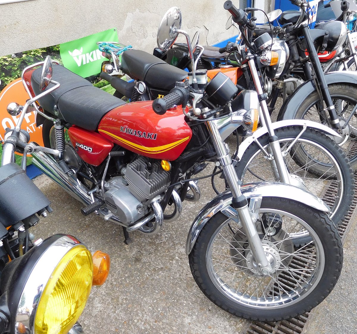 Kawasaki KH400