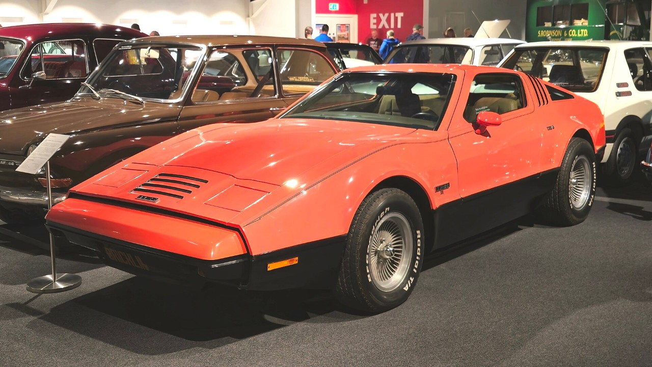 Malcolm Bricklin’s SV-1 used hydraulics to lift its 90-pound gullwing doors