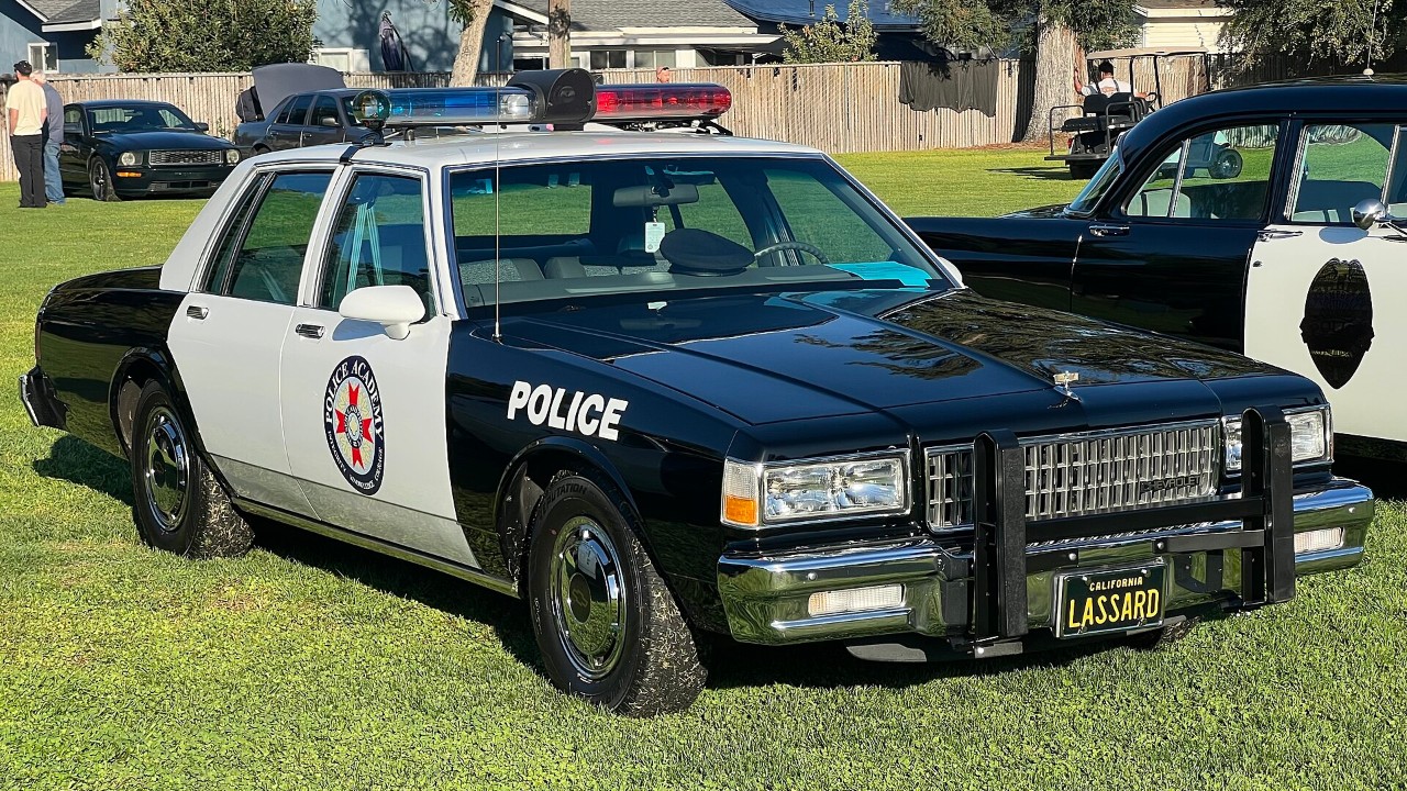 A Chevrolet Caprice 9C1 police car