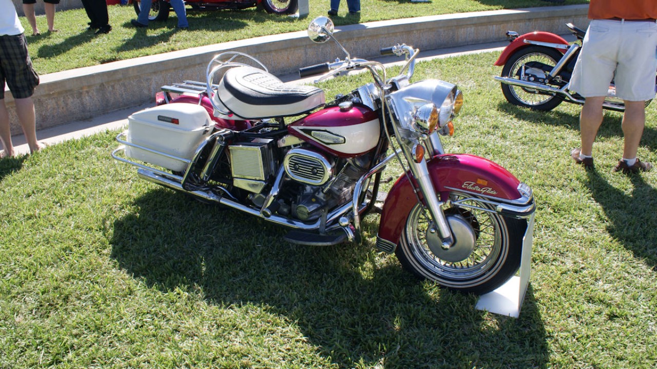 8 V-twin motorcycles that continue to impress at every car show