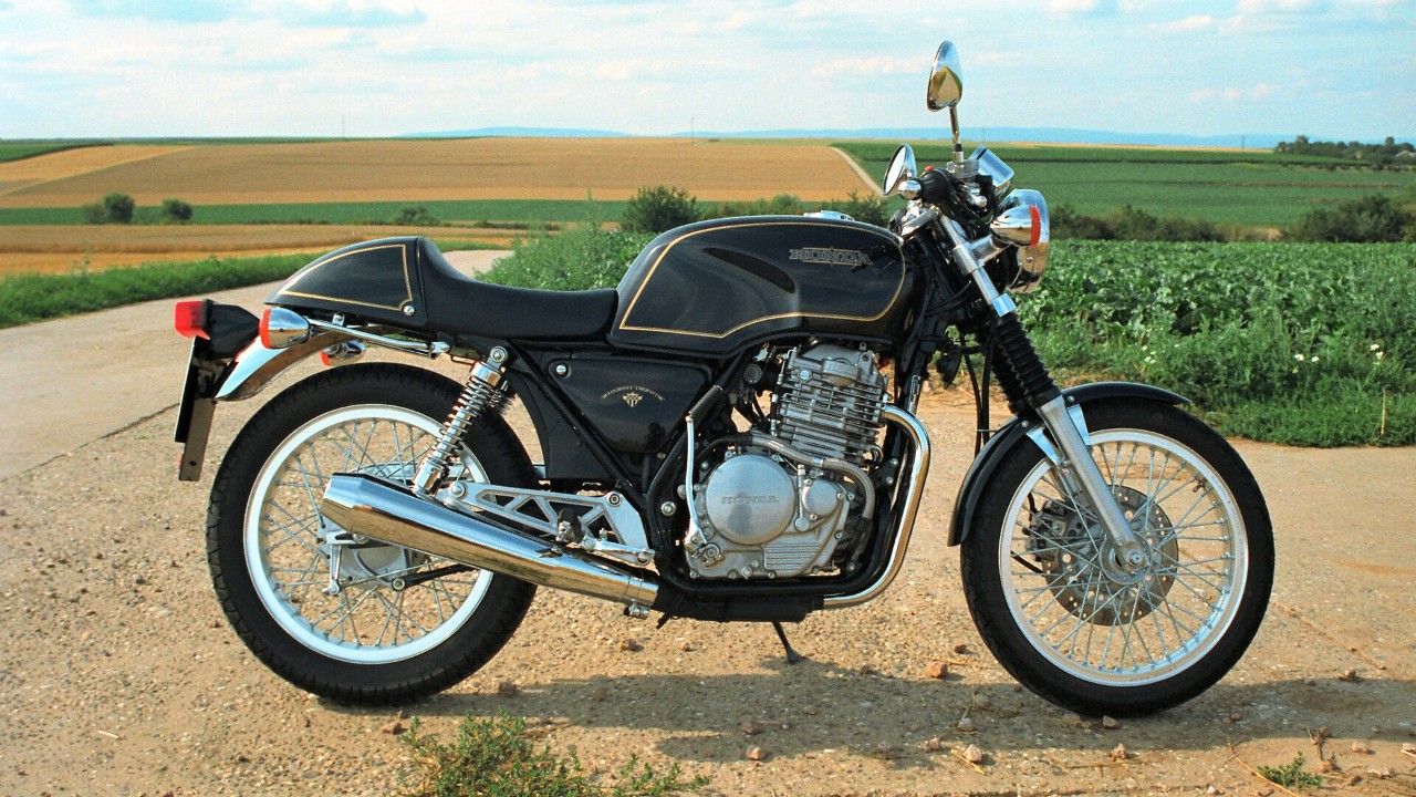 A Honda GB500 single
