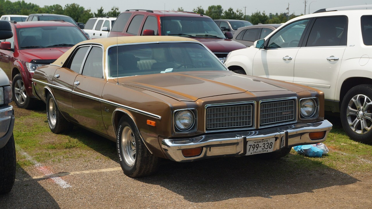 A 1975 Dodge Coronet Custom