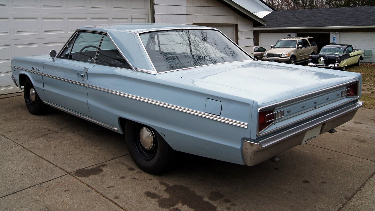 A 1966 Dodge Coronet 440