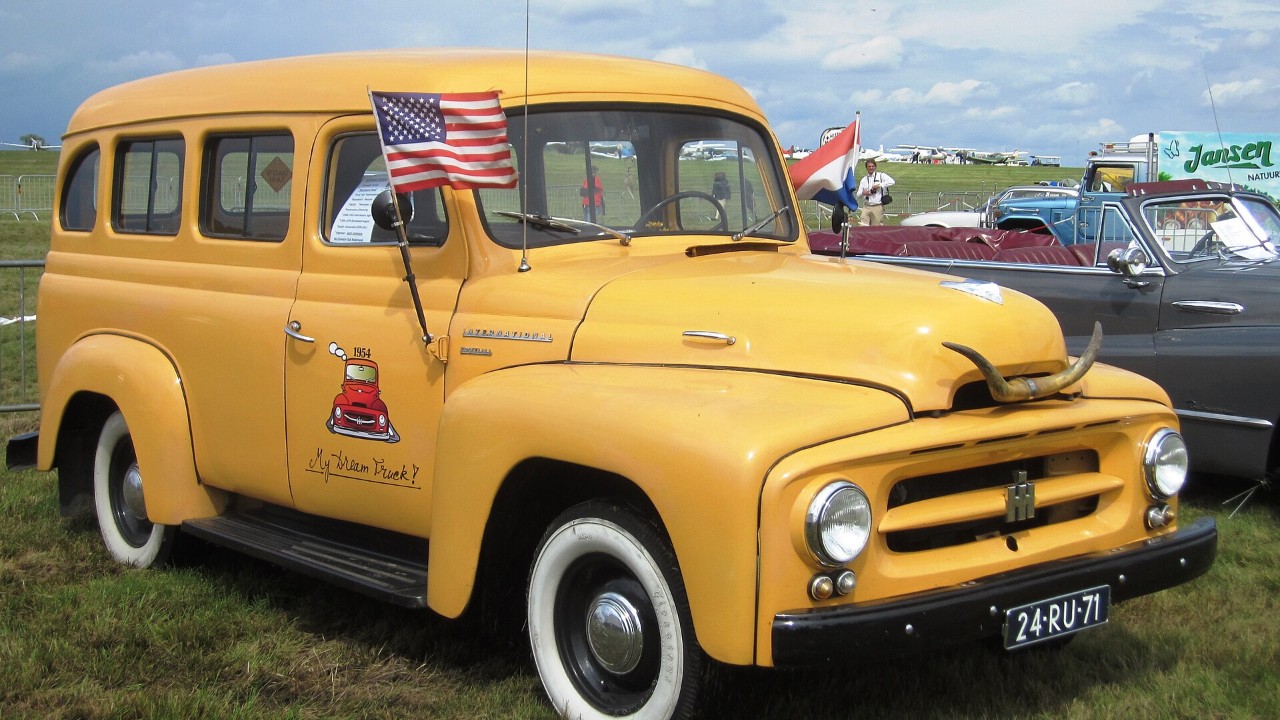 A restored 1954 International R-110 wagon (1954 shown; the item covers the 1953 R-110 Travelall)