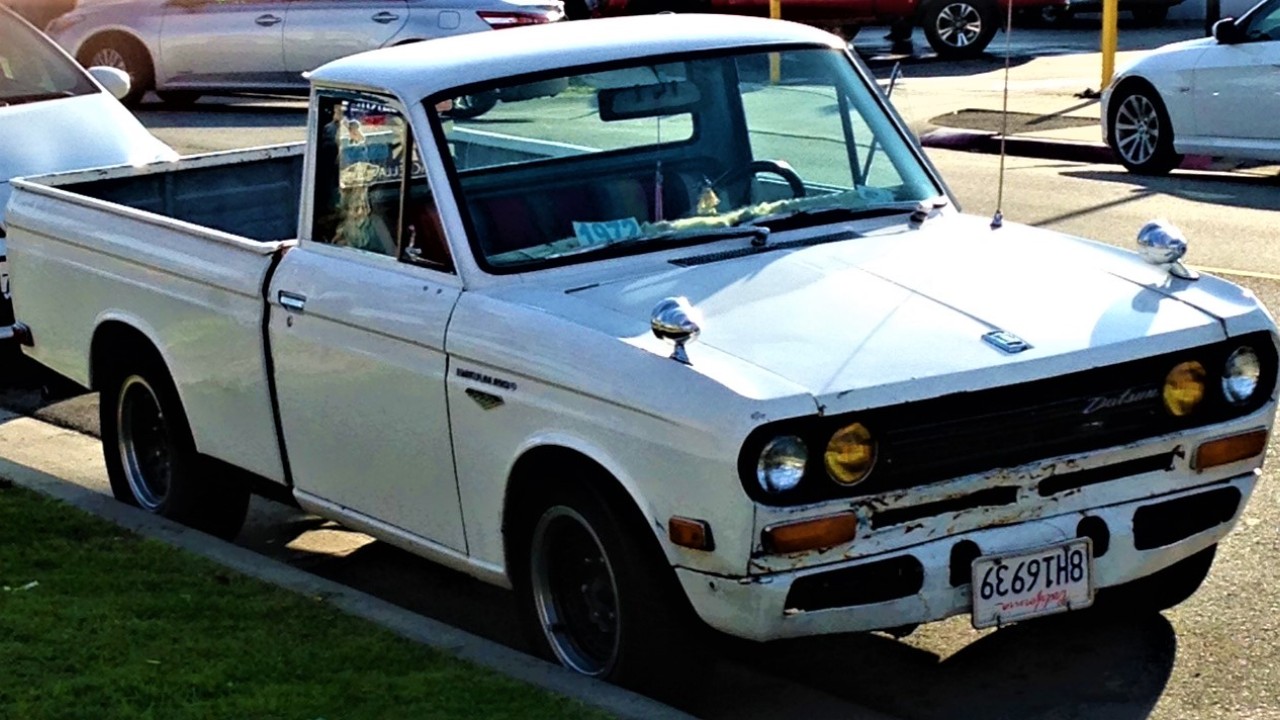 A Datsun 520 pickup