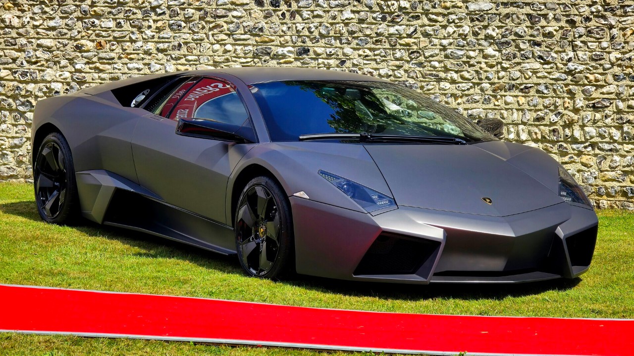 A Lamborghini Reventon