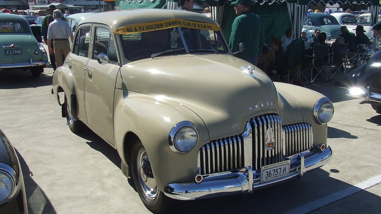 A Holden 48-215
