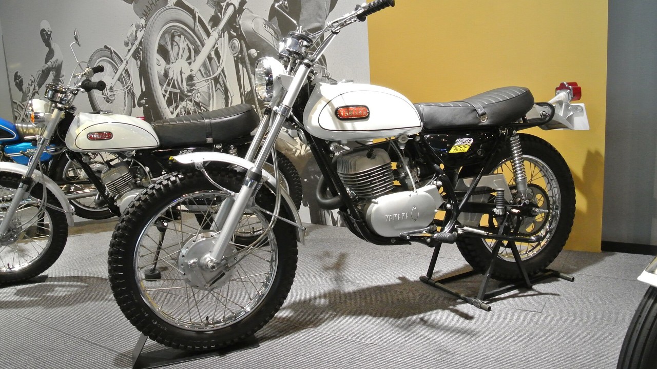 A 1968 Yamaha DT-1 trail bike