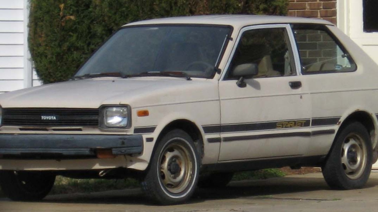 A Toyota Starlet (KP61)
