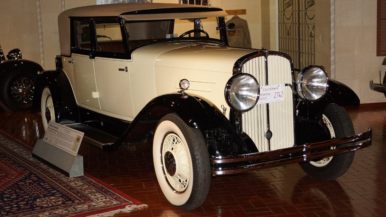 A 1932 Franklin Series 16 Airman sedan, a later car in the Franklin Airman line