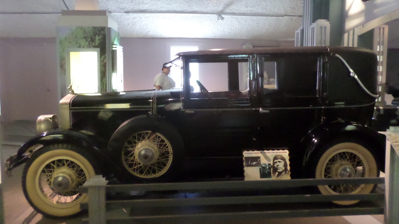Franklin gave Charles Lindbergh a 1928 Airman, the air-cooled sedan it launched after his flight