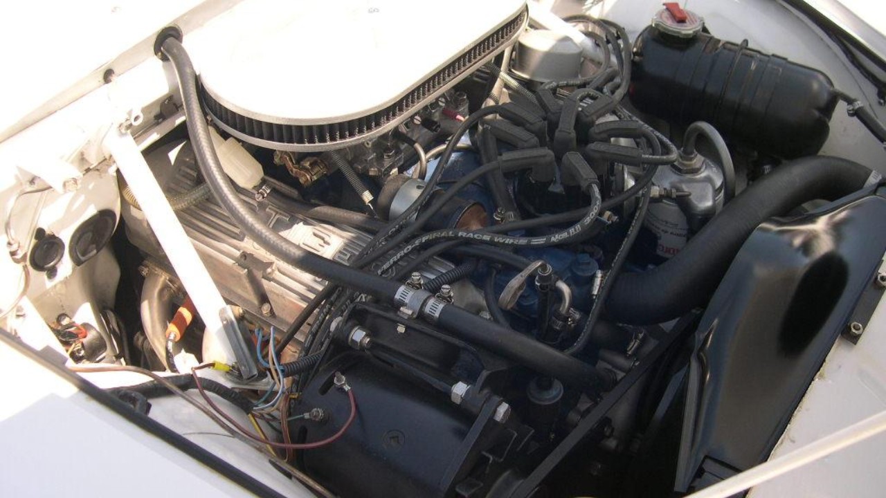 The Ford V8 in a Sunbeam Tiger engine bay, the engine behind the Sunbeam Tiger production story