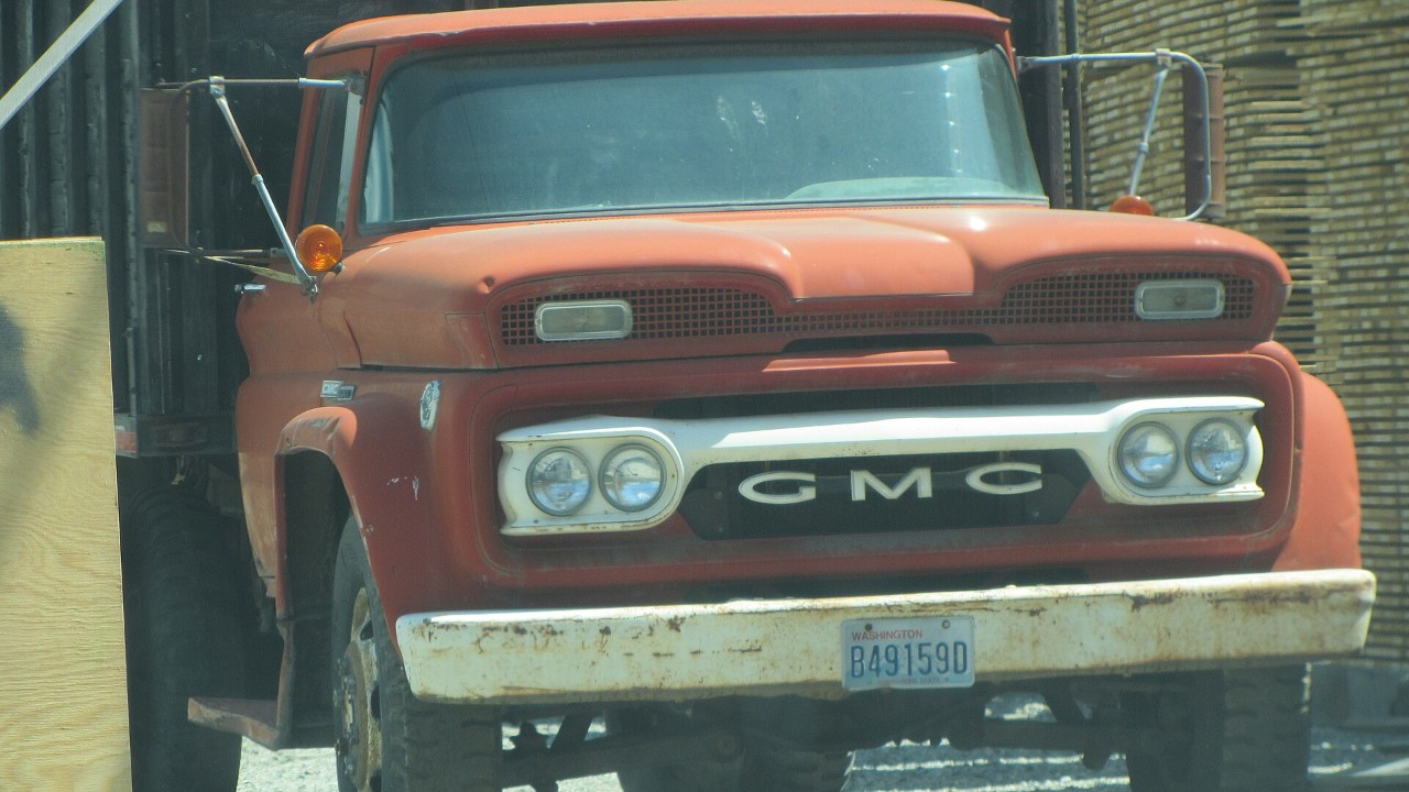 GMC’s 702-cubic-inch Twin Six V12 weighed 1,485 pounds and made 630 lb-ft of torque at 1,600 rpm