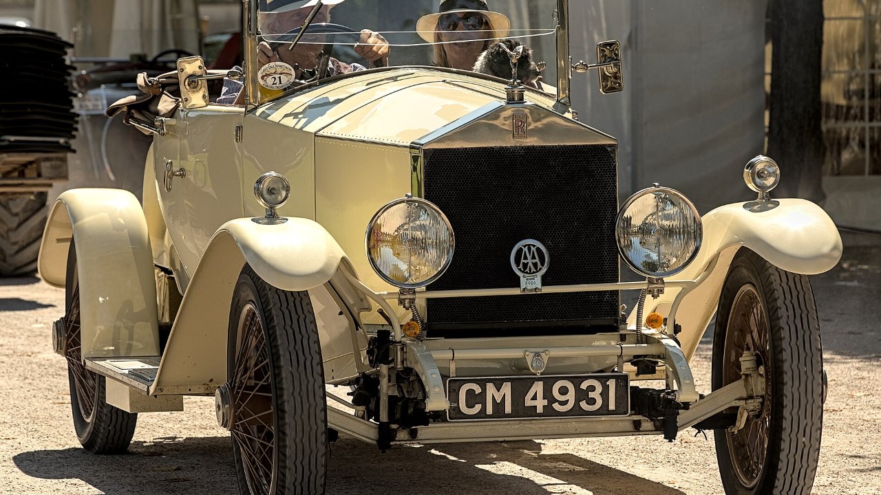 5 Rolls-Royce names drawn from ghosts and spirits