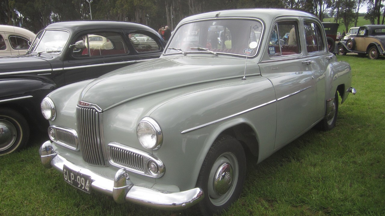 A Humber Hawk Mk VI
