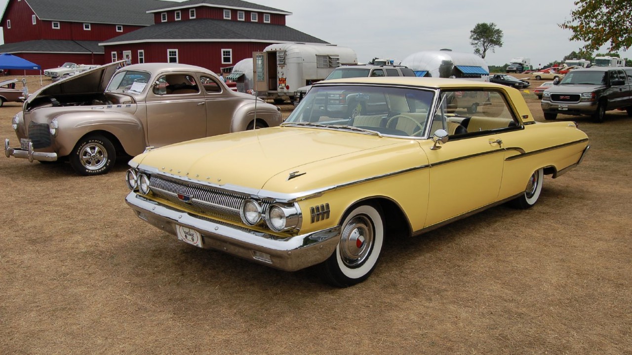 A 1962 Mercury Monterey