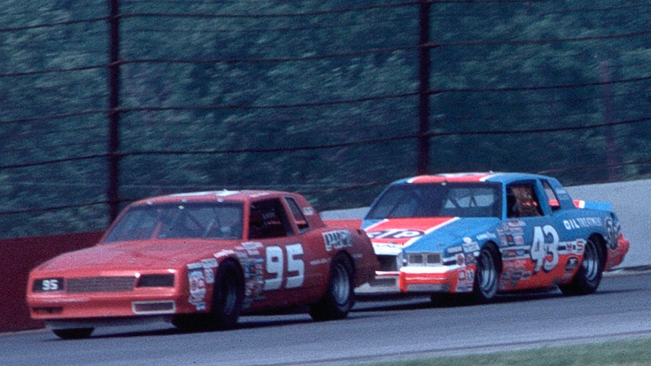 Richard Petty's No. 43 Pontiac racing in 1984, the season of the Richard Petty 200th win