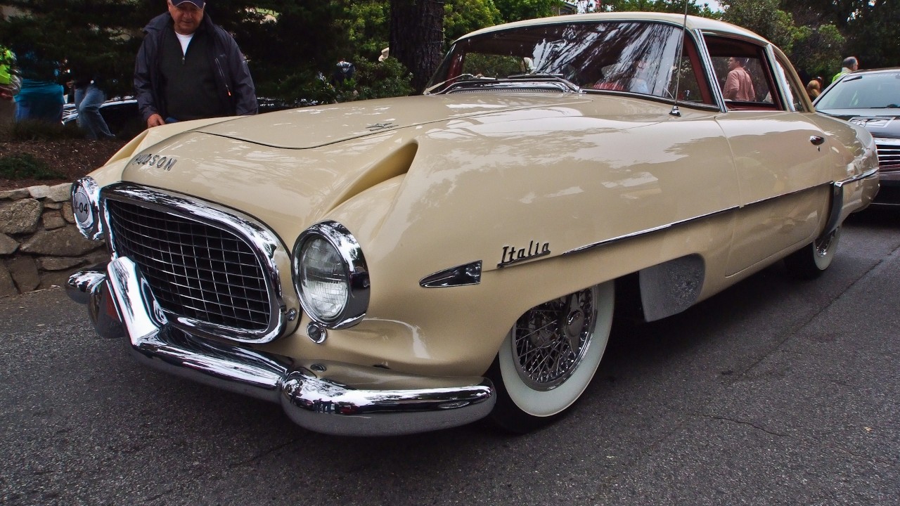 Hudson built only 25 Italia coupes plus a prototype, each bodied in aluminum by Touring of Milan