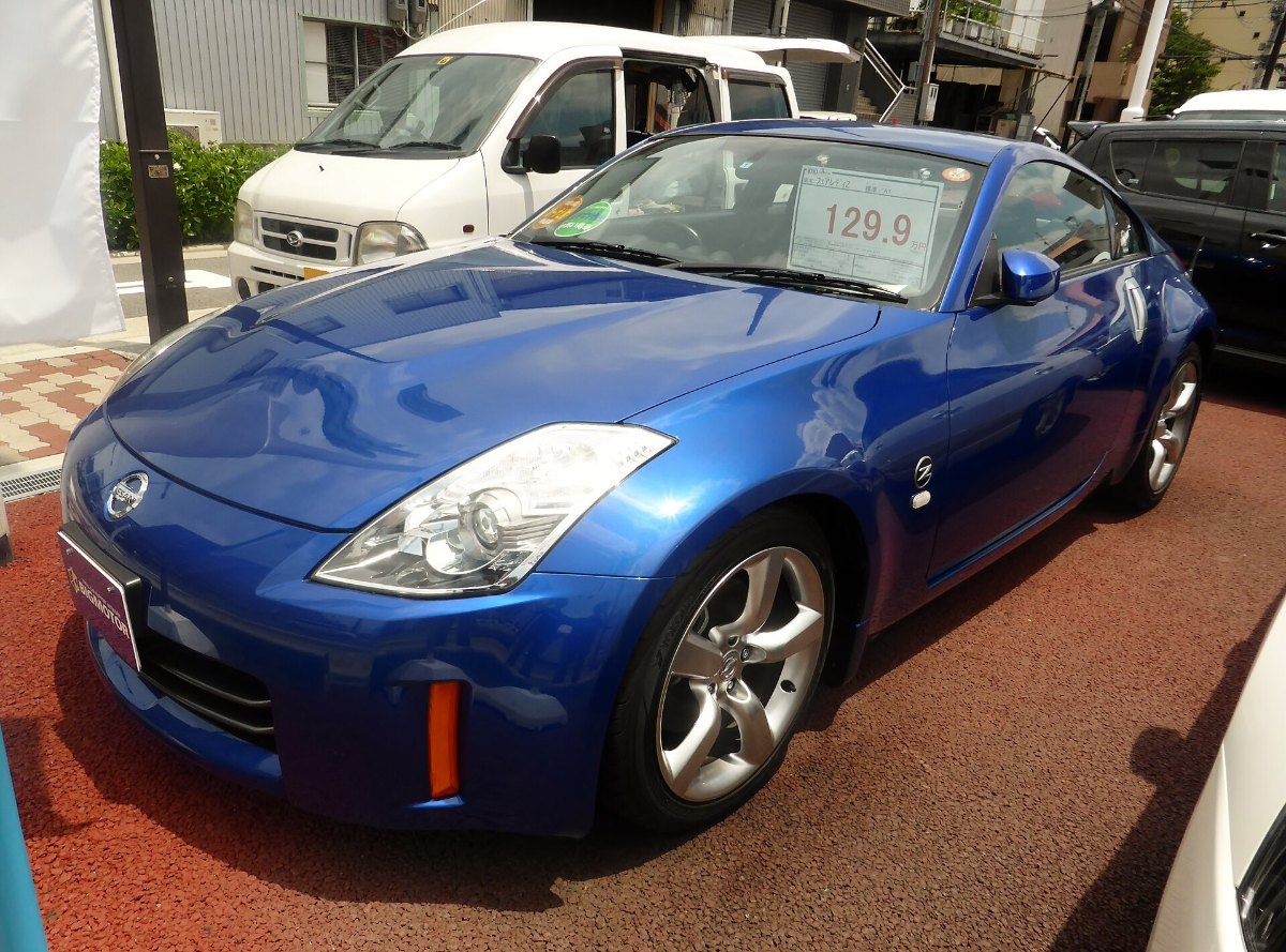 Nissan 350Z (Z33)