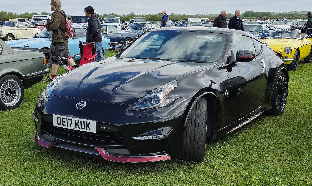 2017 Nissan 370Z Nismo