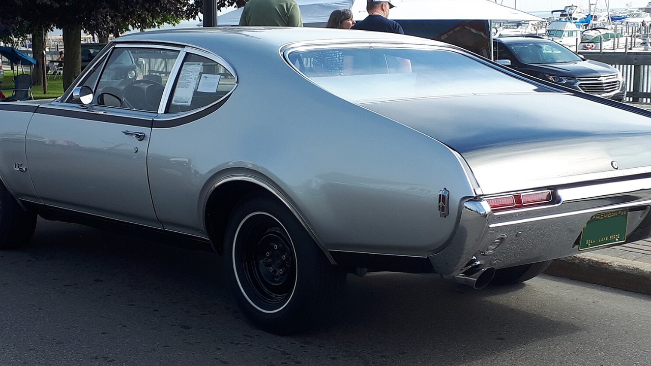 A 1968 Hurst/Olds
