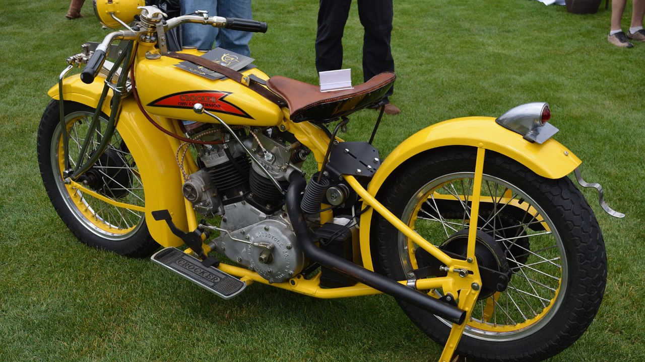 Al Crocker’s 1936 hemi-head V-twin had cylinders thick enough to bore out to 100 cubic inches