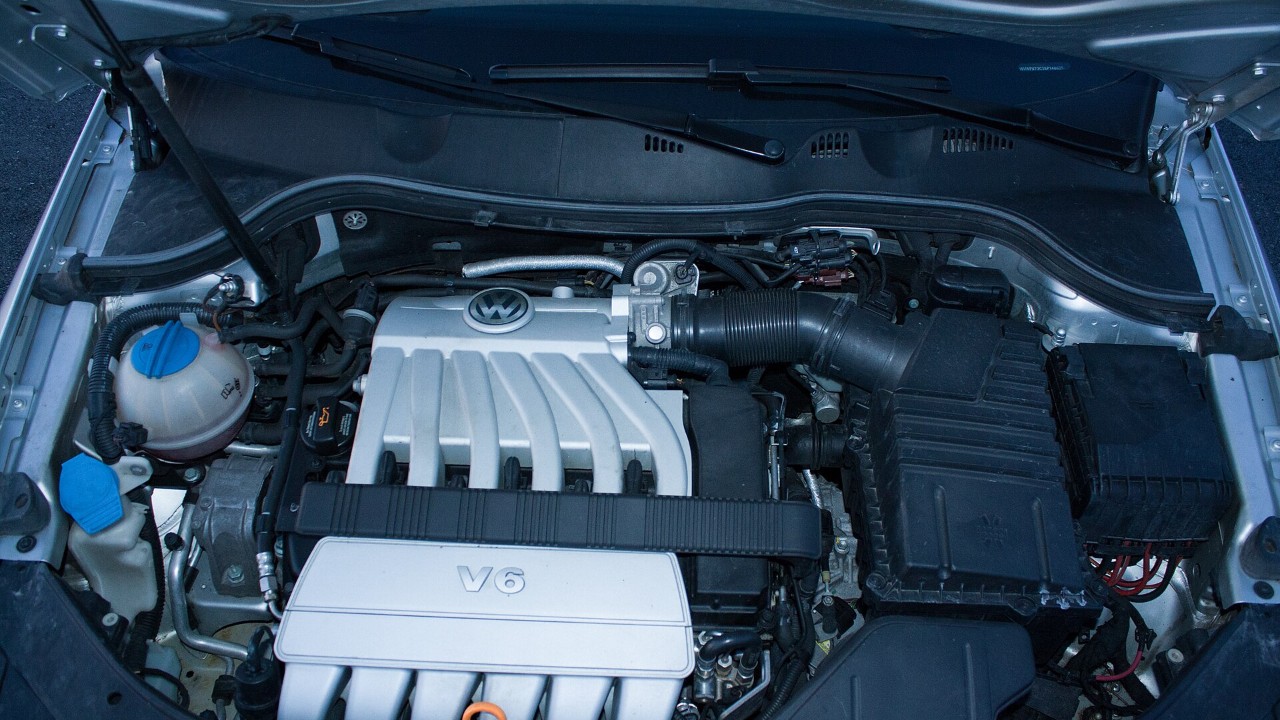 A VR6 engine in the bay of a Volkswagen Passat