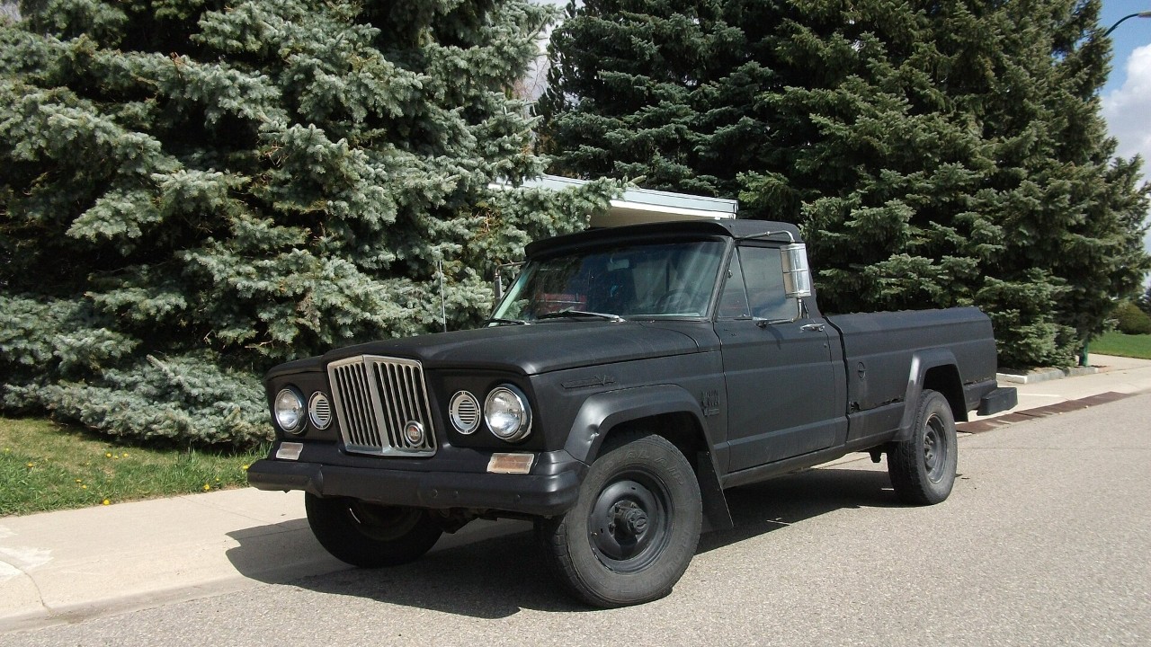 A Jeep Gladiator J3000 pickup