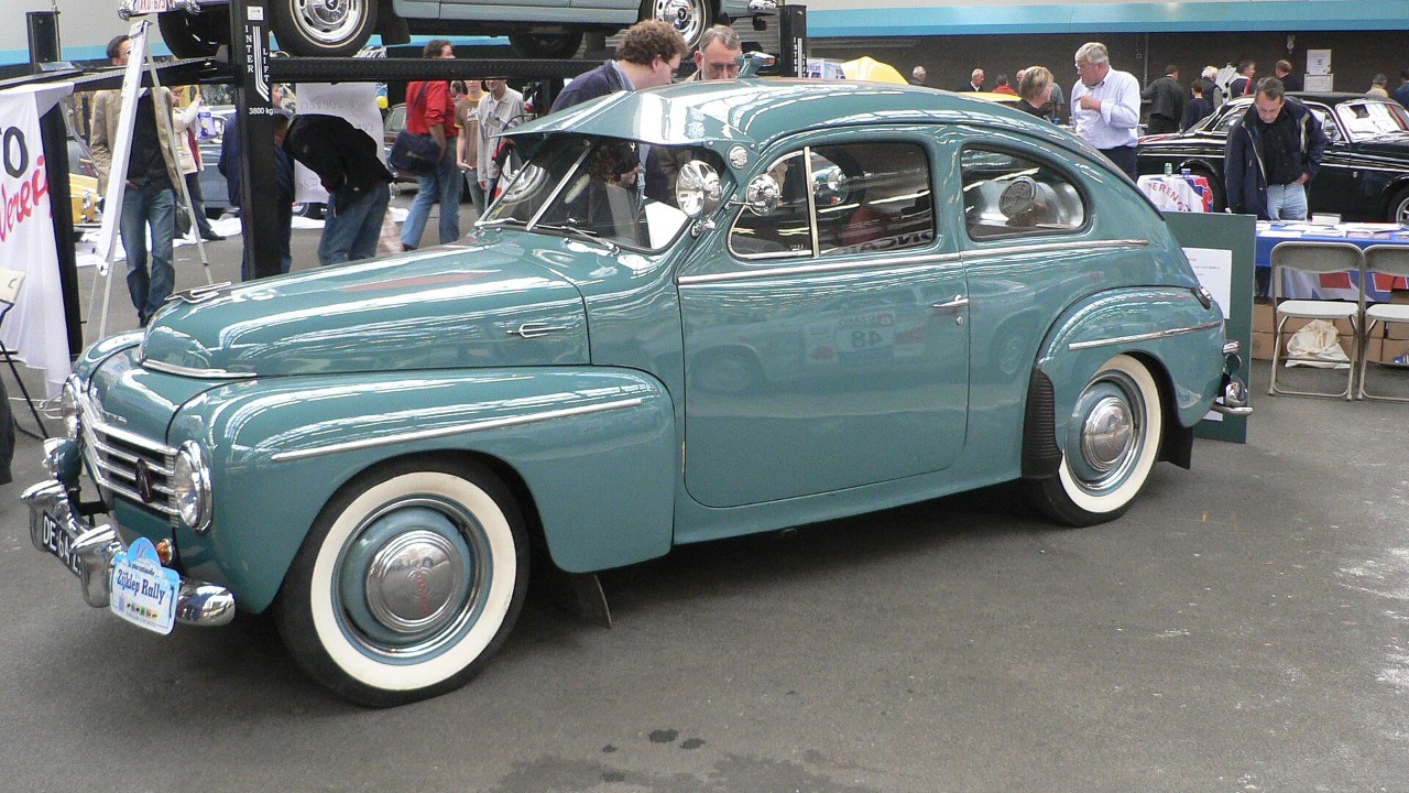 A 1951 Volvo PV444