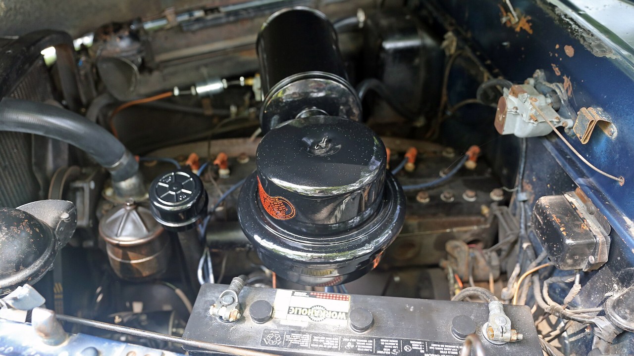 7 American straight-eights from the 1921 Duesenberg Model A to Pontiac’s last in 1954