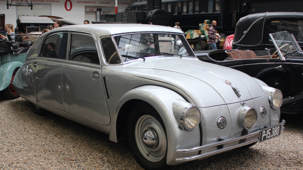 A Tatra T77 streamliner