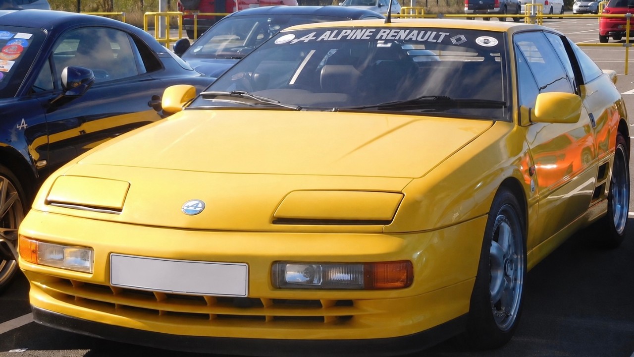 A yellow 1993 Alpine A610