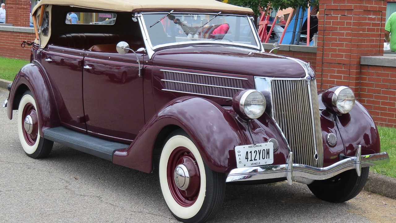 FDR’s hand-controlled 1936 Ford Phaeton was driven 19,143 miles before Eleanor gave it to his library