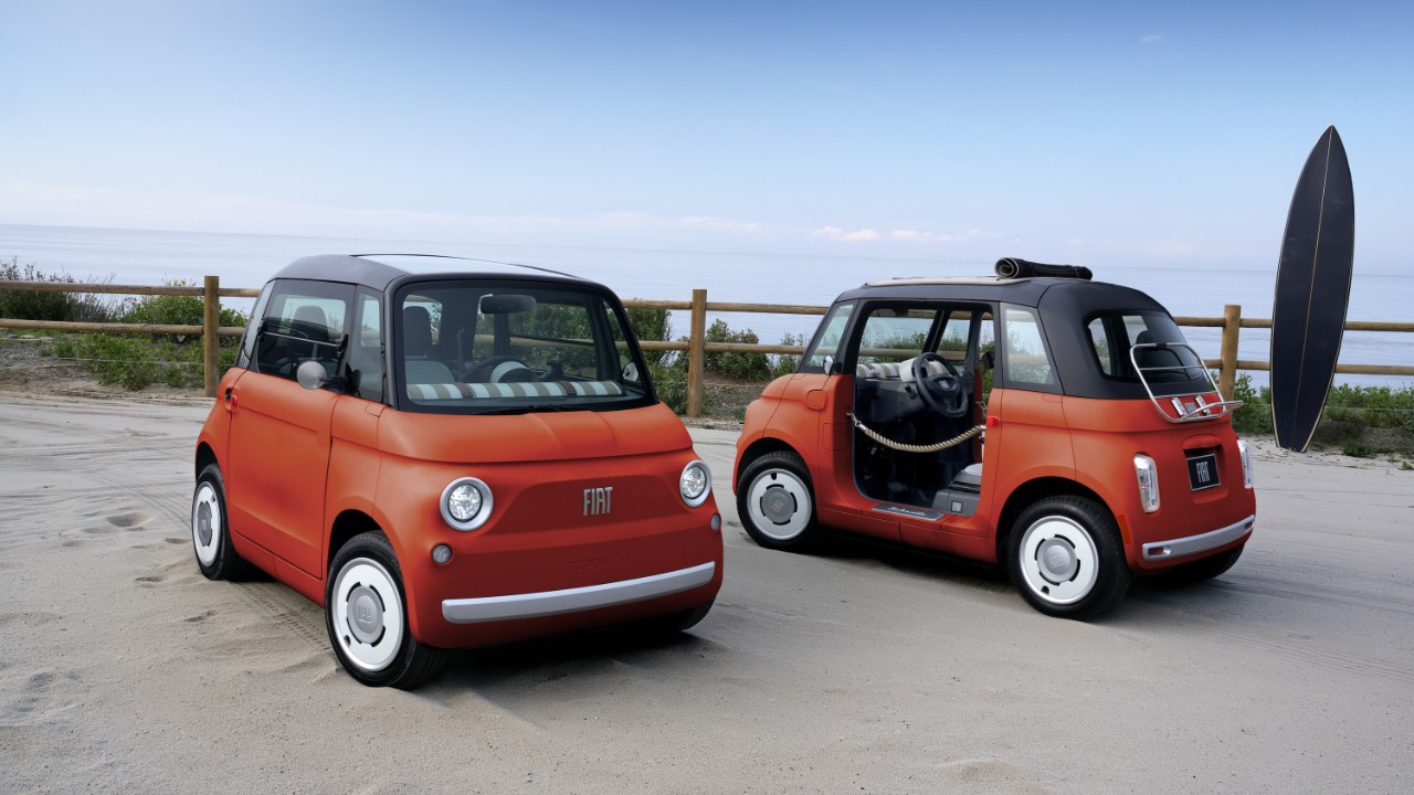 Fiat’s 2027 Topolino adds a roll-back soft-top Open Air version and still starts at $13,995