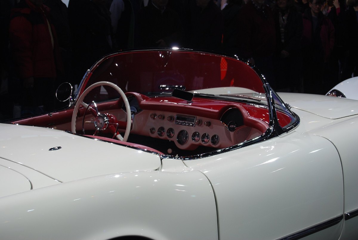 Red interior of a 1953 Polo White Corvette
