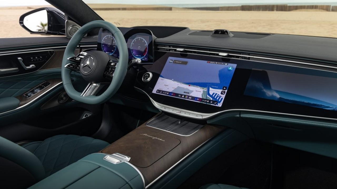 The dashboard of the 2027 Mercedes-Benz S 580, the S-Class Car of the Year