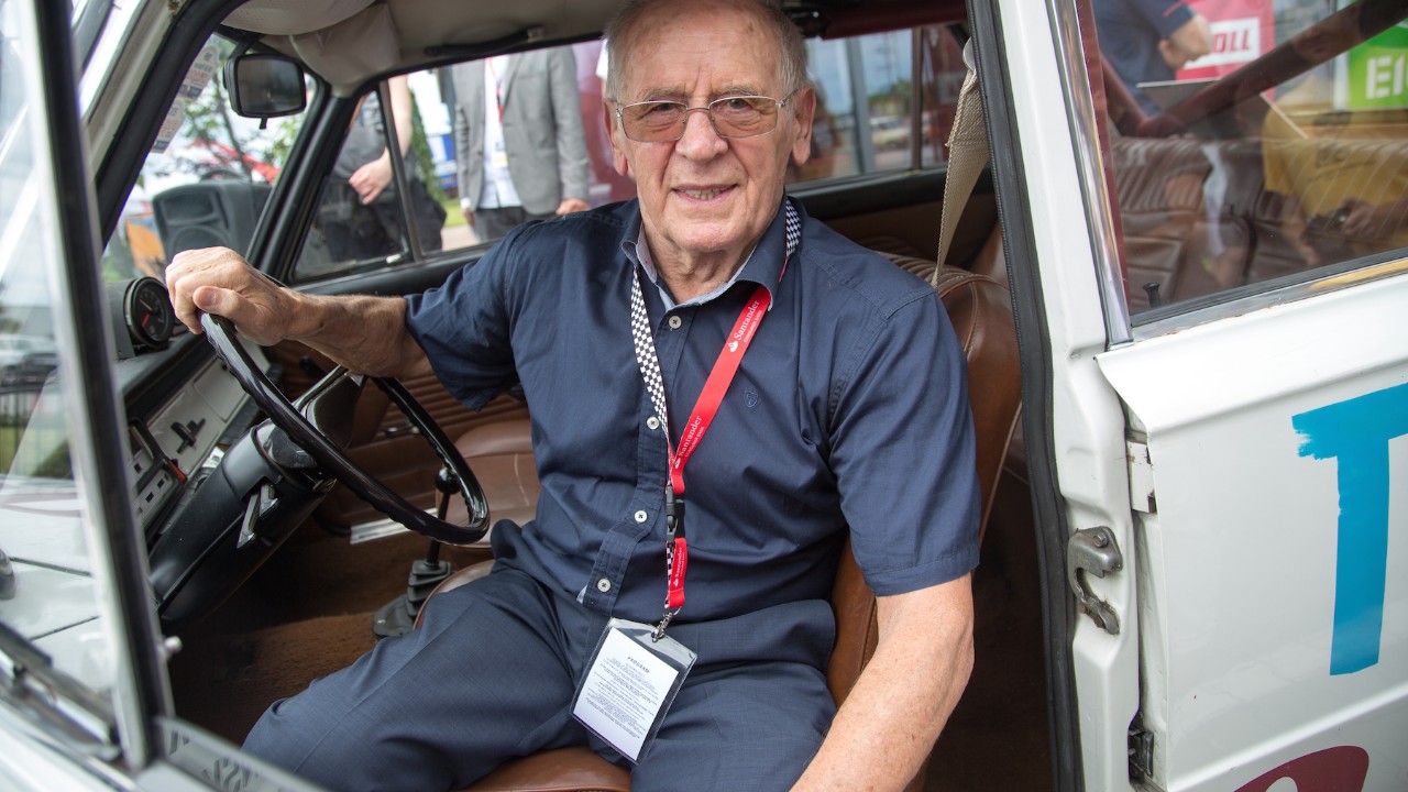 At 96, Sobiesław Zasada returned to Argentina in a 911 Dakar wearing his 1967-winning No. 405