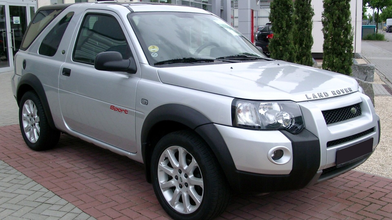 A first-generation Land Rover Freelander