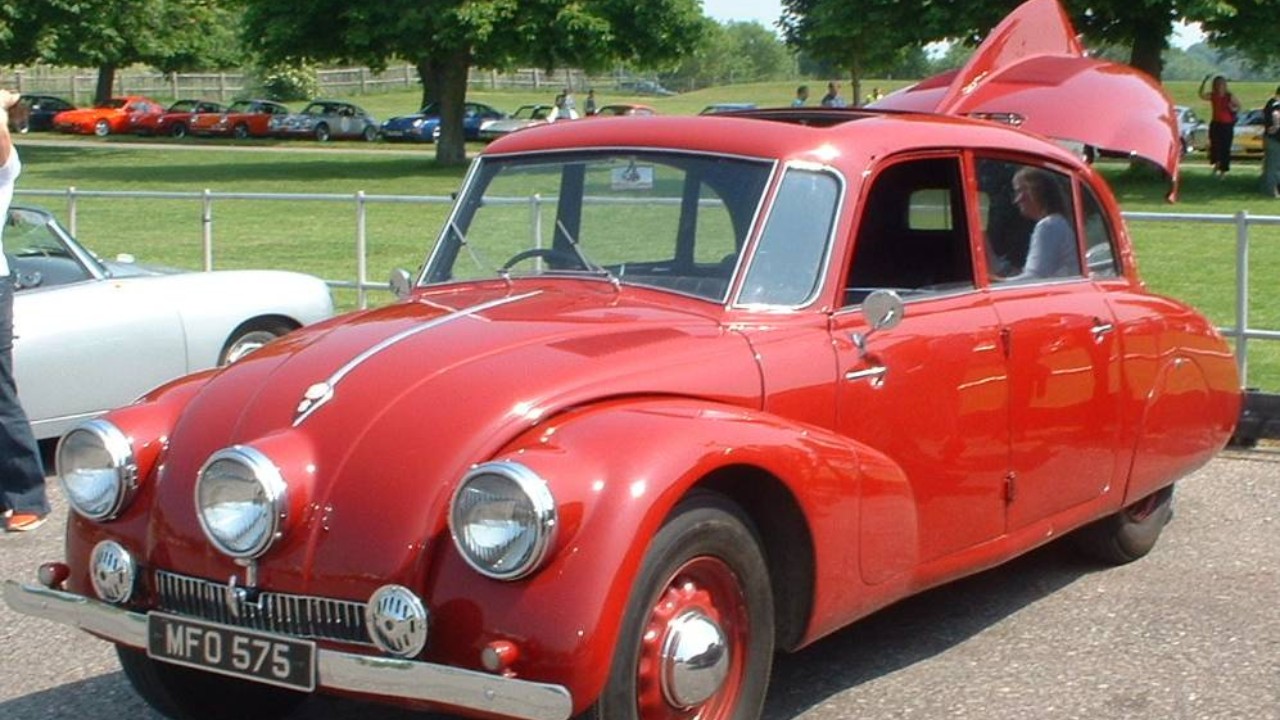 A Tatra T87